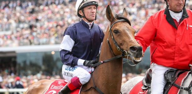 Frankie Dettori commits to Melbourne Cup Carnival