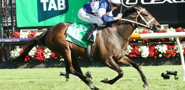 Atishu blows them away in the Champions Stakes