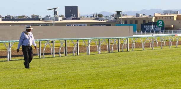 Gold Coast celebrates successful debut of new turf track