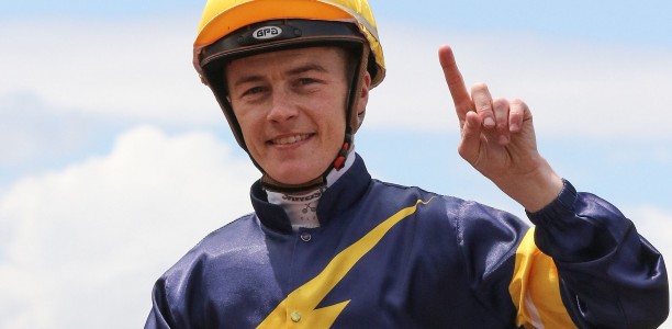 Sun shines for Moloney, Laing in Golden Mile